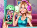 Gra Ellie Fab Selfie w Internecie